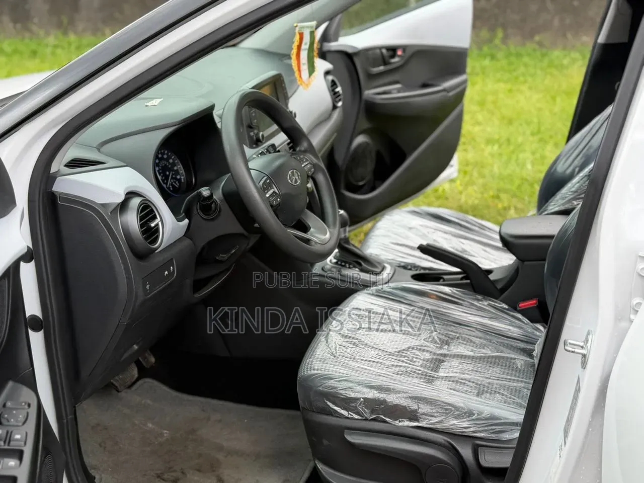 Hyundai Kona Limited 2021 Blanc cassé