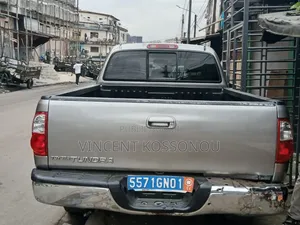 Toyota Tundra Regular Cab 2006 Argenté