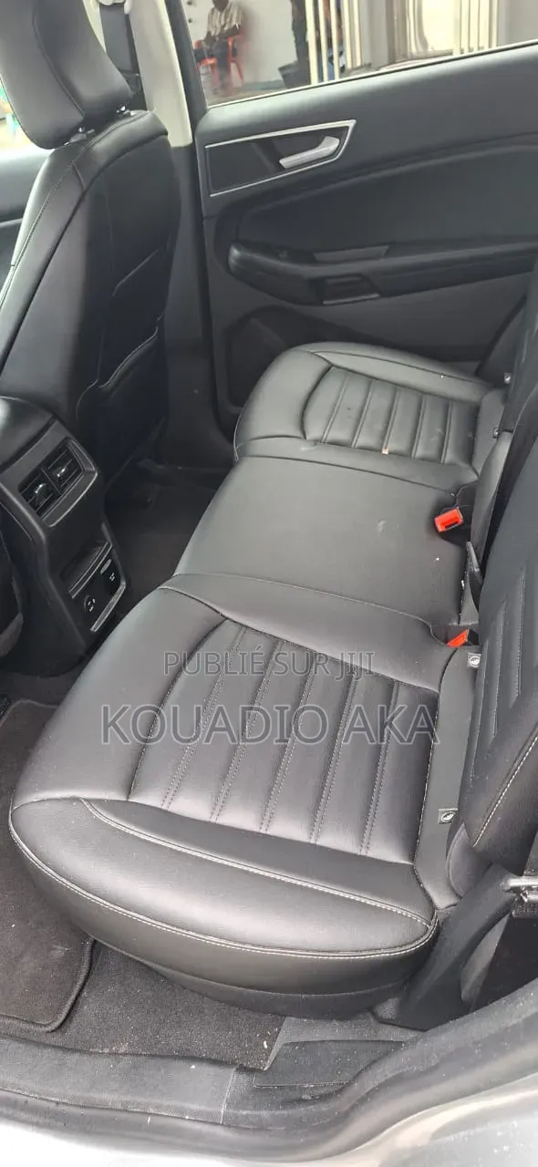 Ford Edge SEL 2022 Gris