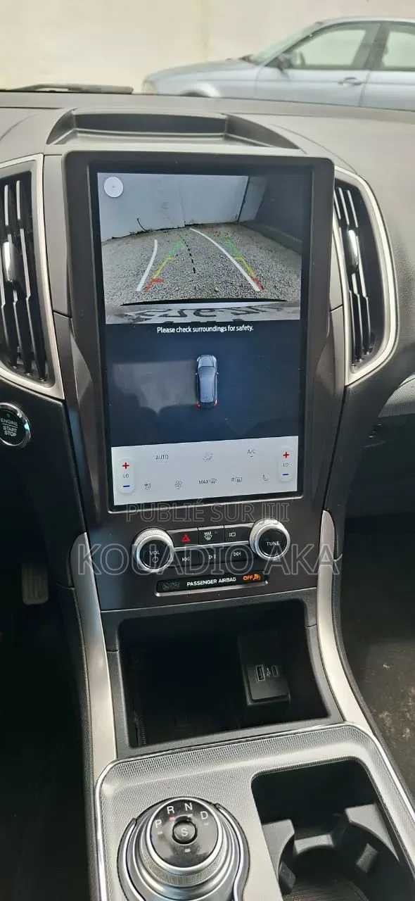 Ford Edge SEL 2022 Gris