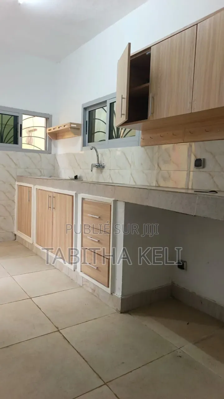 4chbre Duplex dans Cocody à Louer