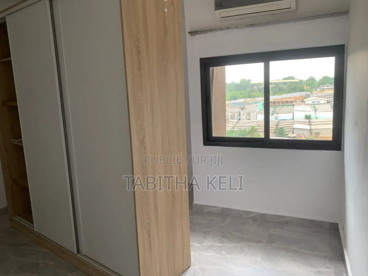 3chbre Appartement dans Cocody à Louer