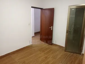3chbre Appartement dans Cocody à Louer