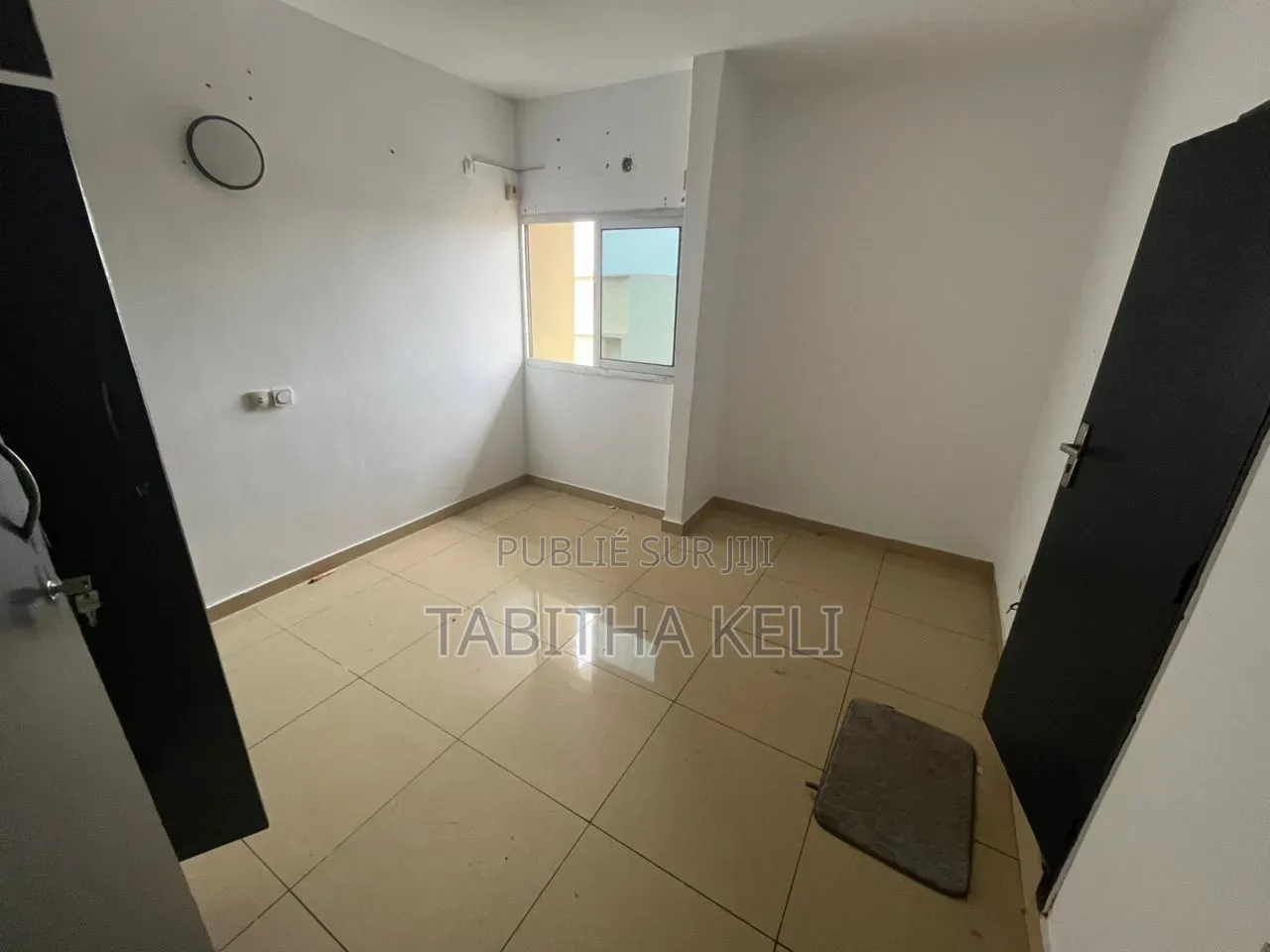 2chbre Appartement dans Cocody à Louer