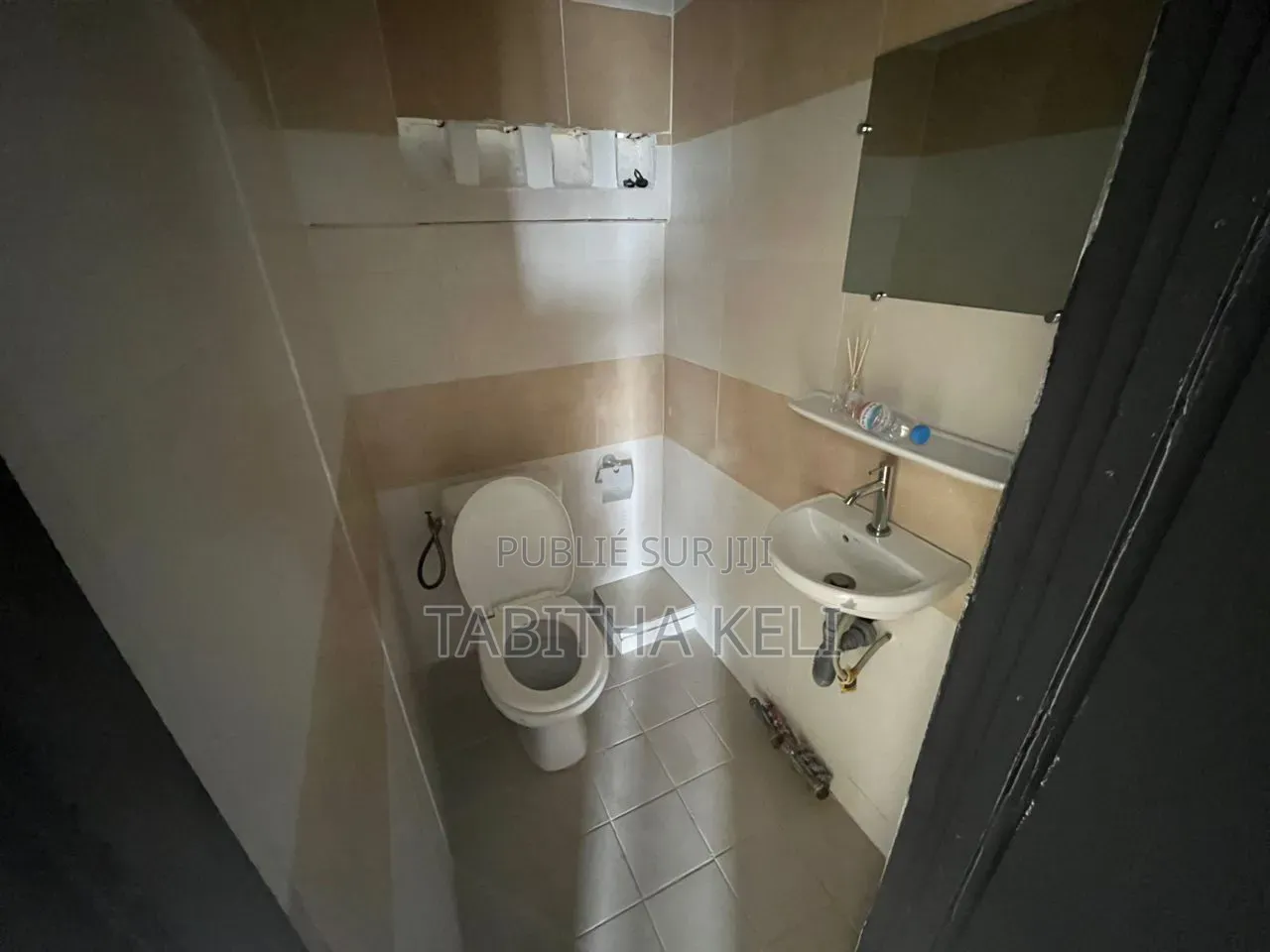 2chbre Appartement dans Cocody à Louer
