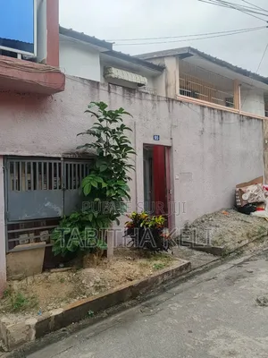 3chbre Duplex dans Cocody à Louer
