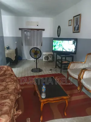 3chbre Duplex dans Cocody à Louer
