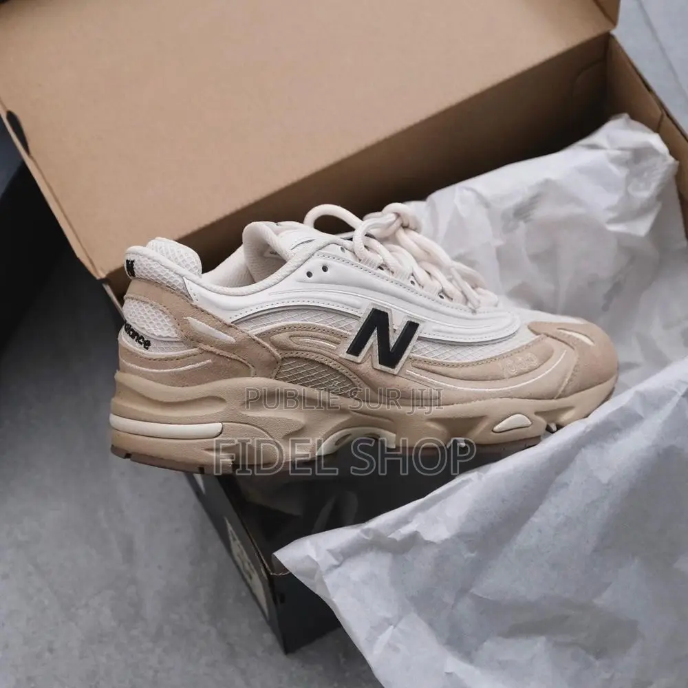 New Balance 1000