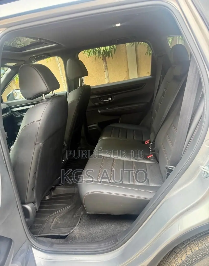 Honda CR-V Sport Hybrid AWD 2026 Gris