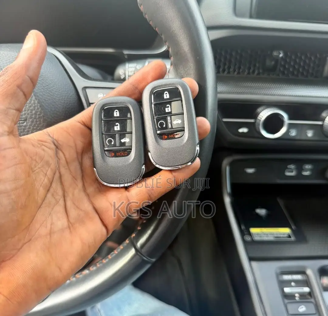 Honda CR-V Sport Hybrid AWD 2026 Gris