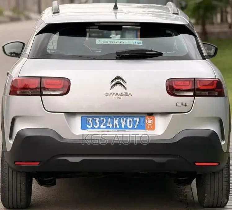 Citroen C4 2021 Gris