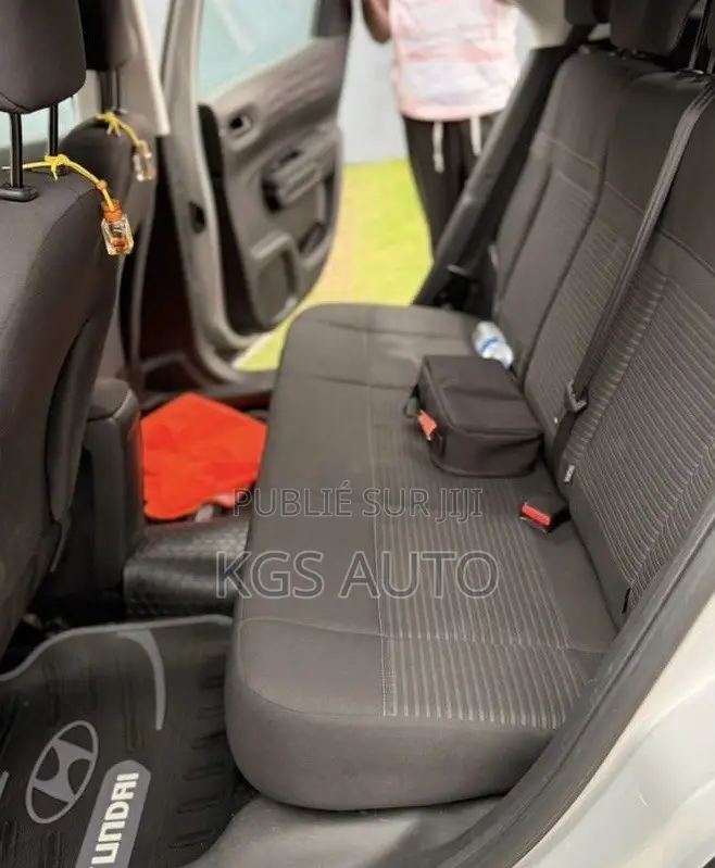 Citroen C4 2021 Gris