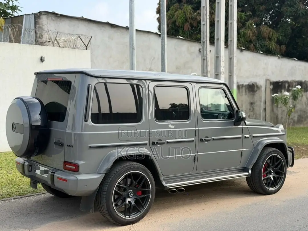 Mercedes-Benz Brabus G 800 2023 Gris