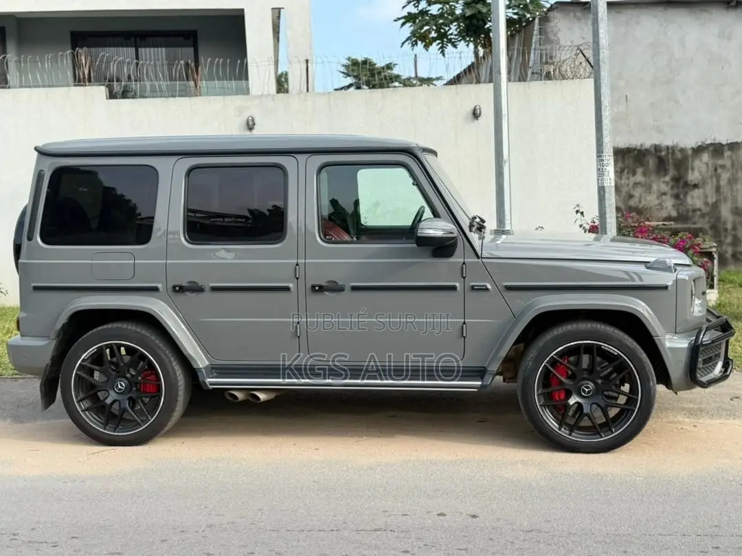 Mercedes-Benz Brabus G 800 2023 Gris