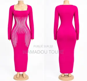 Robe Moulante Manches Longues