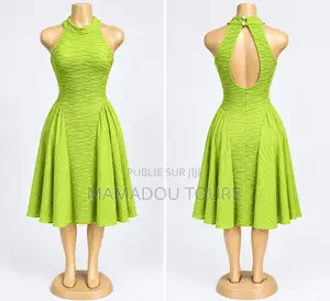 Chic – Élégant – Féminin – Moderne