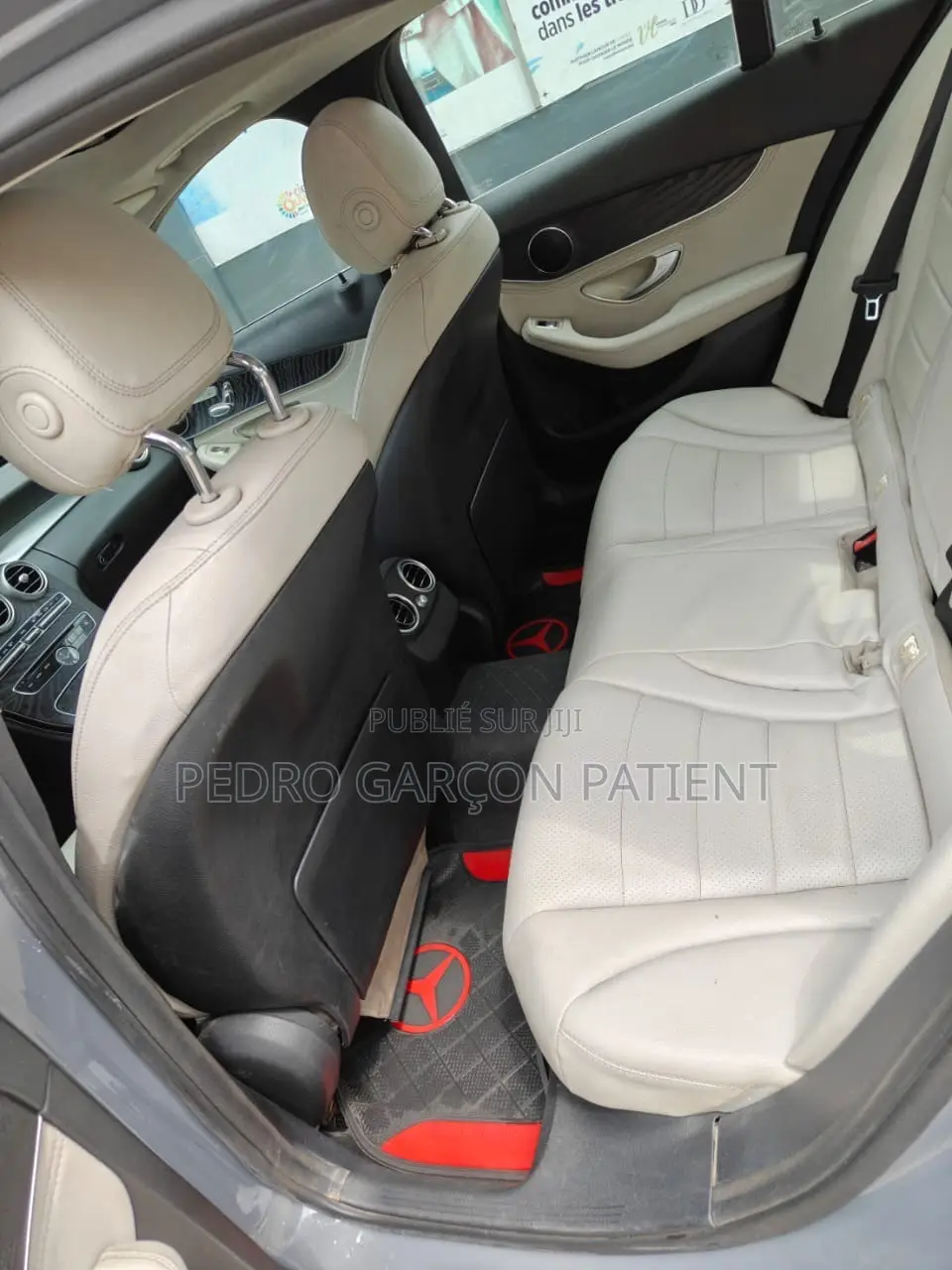 Mercedes-Benz C300 2016 Gris