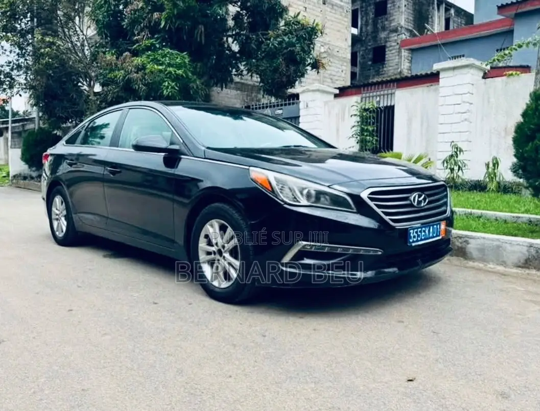 Hyundai Sonata Base Sedan FWD (2.4L 4cyl 6A) 2017 Noir