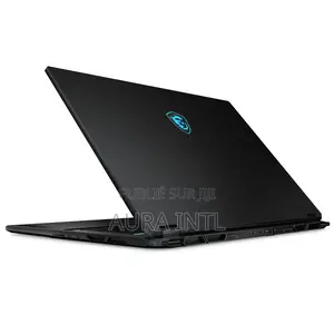 Nouveau MSI Stealth 17 Studio A13VI-012US 64GB Intel Core Ultra 9 2T