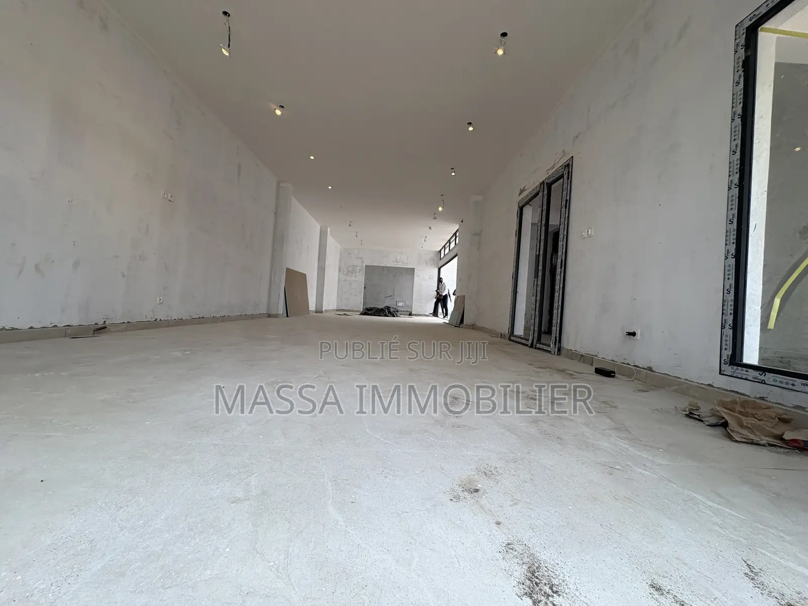 4chbre Villa dans Massa Immobilier, Cocody à Louer