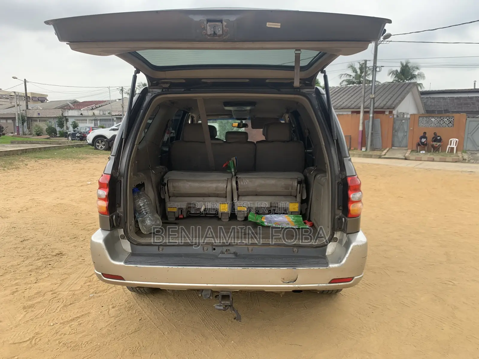 Toyota Sequoia SR5 4dr SUV (4.7L 8cyl 4A) 2003 Gris