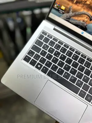 Nouveau HP ProBook 640 G8 16GB Intel Core i5 SSD 512GB