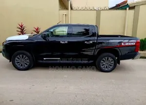 Mitsubishi L200 2025 Noir