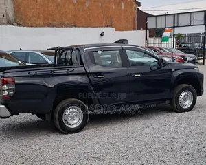 Mitsubishi L200 2022 Noir Mat