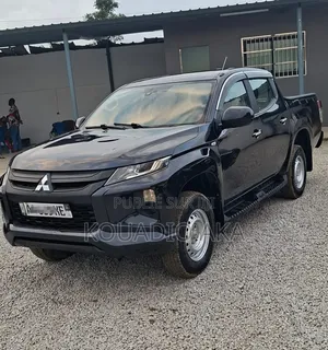 Mitsubishi L200 2022 Noir Mat