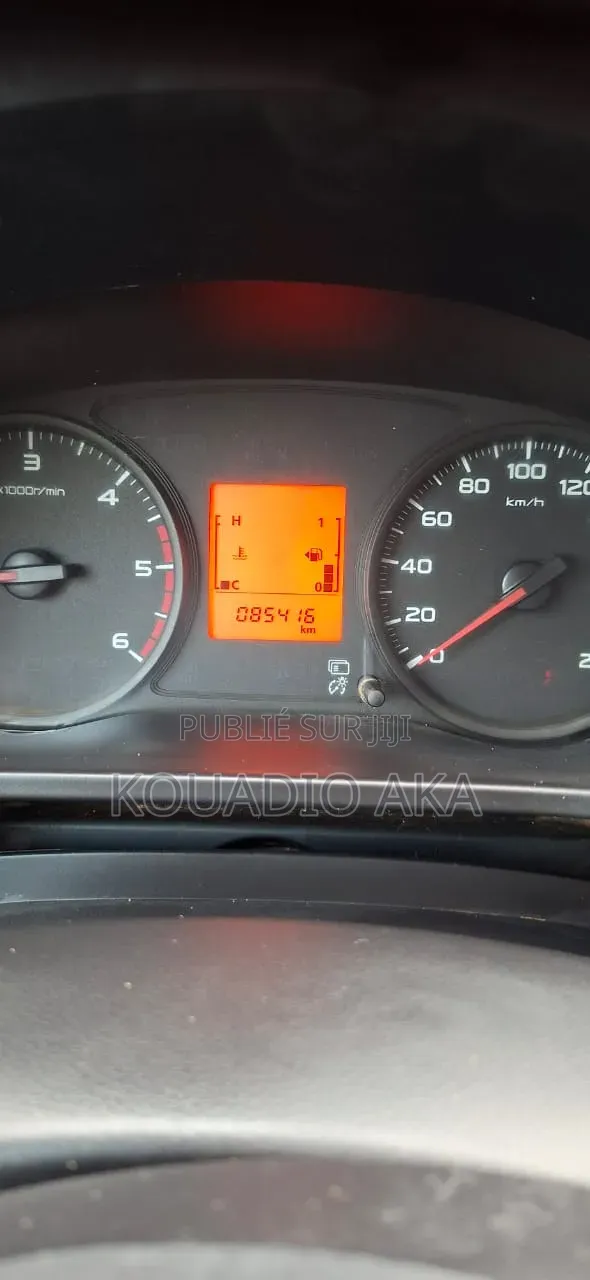 Mitsubishi L200 2022 Noir Mat