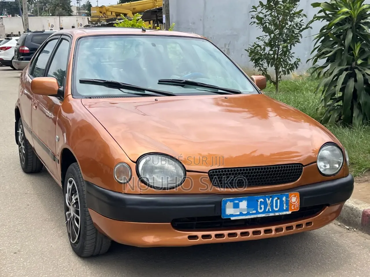 Toyota Corolla 2002 Orange