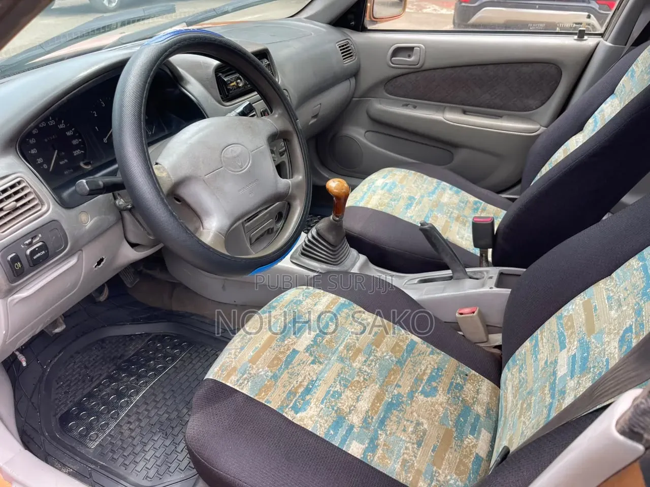 Toyota Corolla 2002 Orange