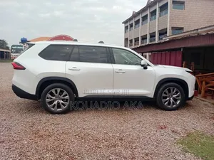 Toyota Grand Highlander Hybrid Limited AWD 2024 Blanc cassé