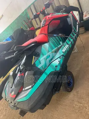 À Vendre Sea-Doo Spark Trixx 2 Places Année 2022 6million 500