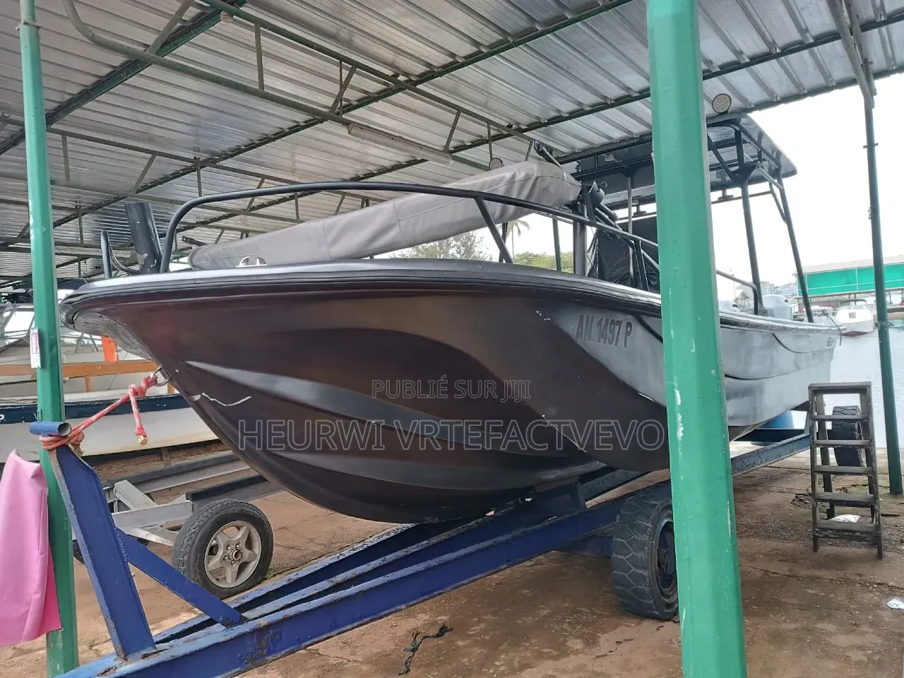 « Bateau Open Robuste