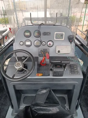 « Bateau Open Robuste