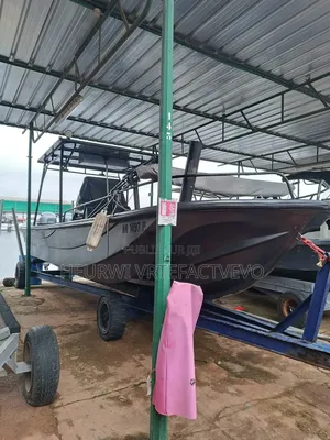 « Bateau Open Robuste
