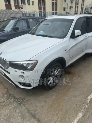 BMW X3 sDrive28i 4dr SUV (2.0L 4cyl Turbo 8A) 2015 Blanc