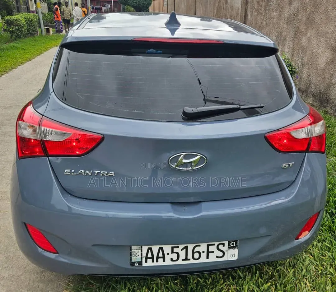 Hyundai Elantra SE 2018 Gris