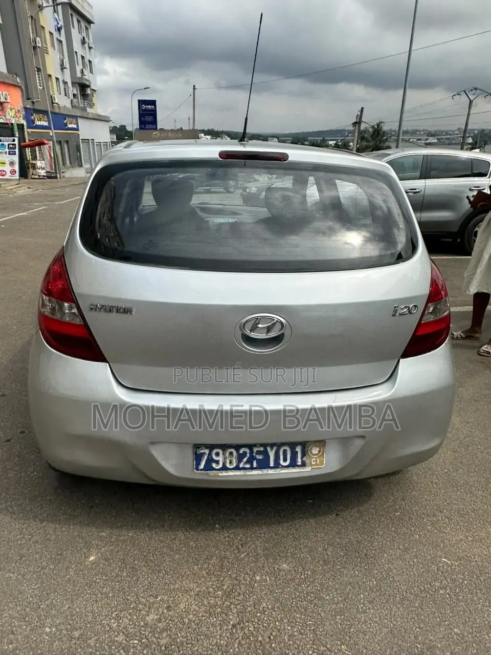 Hyundai i20 1.4 Dual VTVT Petrol (AT) 2013 Gris