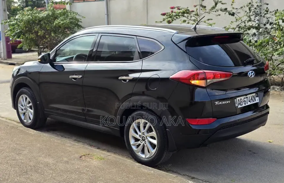 Hyundai Tucson Eco AWD 2016 Noir Mat
