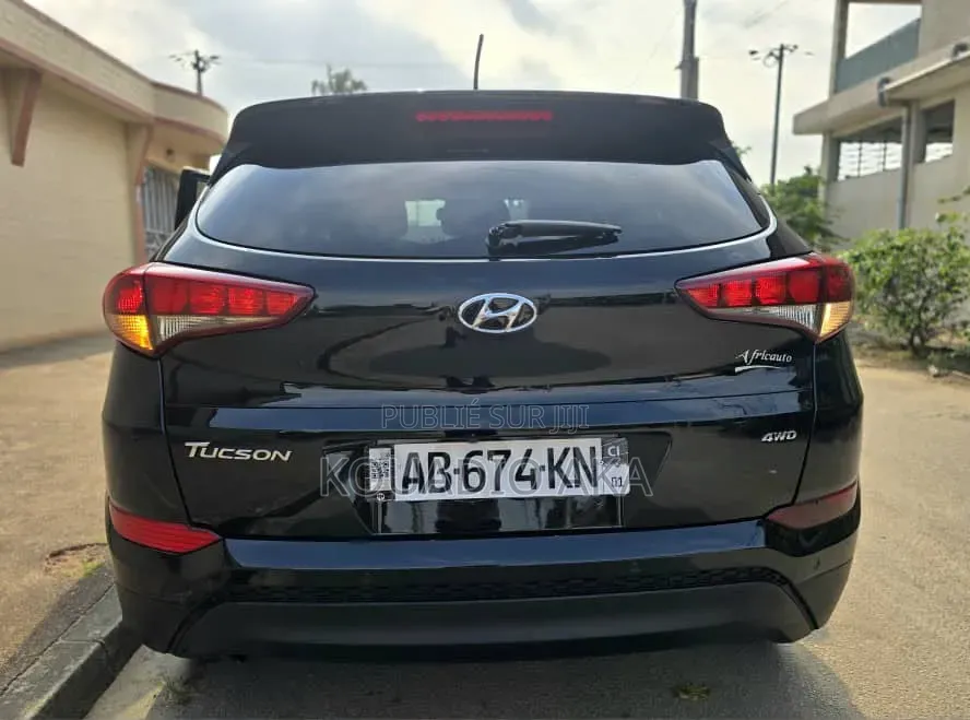 Hyundai Tucson Eco AWD 2016 Noir Mat