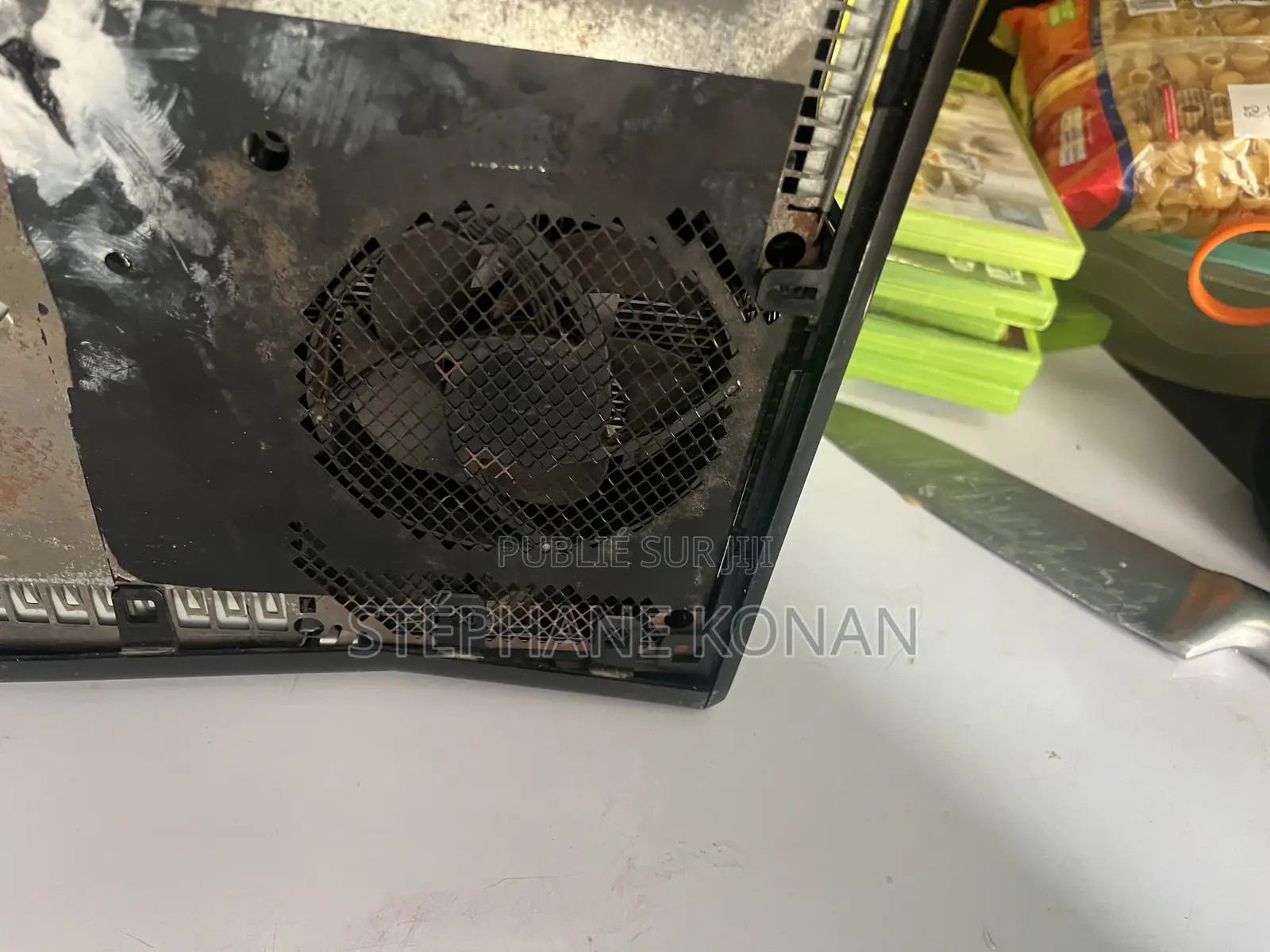 Xbox 360 Slim + Alimentation – À Réparer