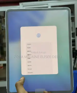 Nouveau Apple iPad Pro 13 (2025) 256 GB Gris