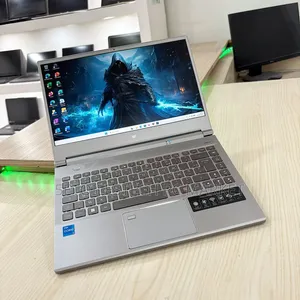 Nouveau Acer Predator Triton 14 AI 16GB Intel Core i5 SSD 512GB