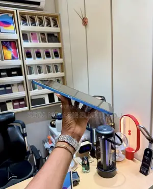 Nouveau Apple iPad Air 11 (2025) 128 GB Bleu
