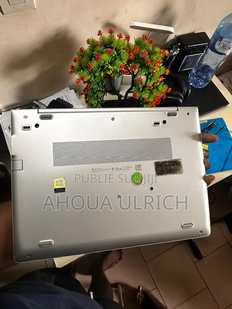 Ordinateur portable HP ProBook 640 G5 16GB Intel Core i5 SSD 500GB