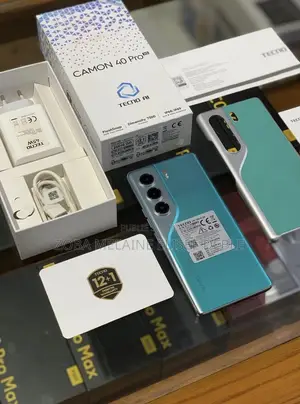 Nouveau Tecno Camon 40 256 GB Vert