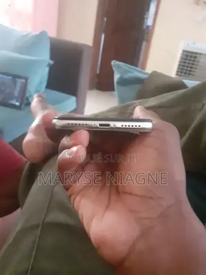Pomme iPhone X 64 GB Blanc
