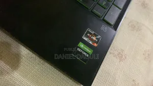 Nouveau HP Pavilion 15 16GB AMD Ryzen 5 HDD+SSD 750GB
